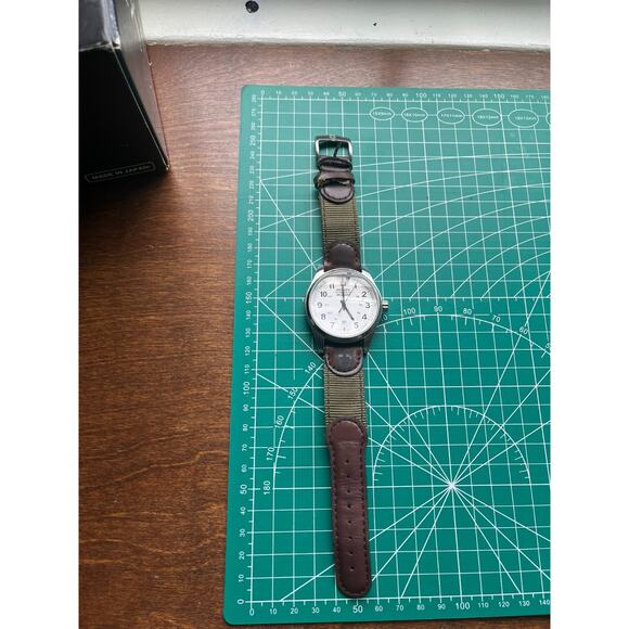 Wenger Swiss Military Watch Men's RUNNING! - Picture 2 of 4